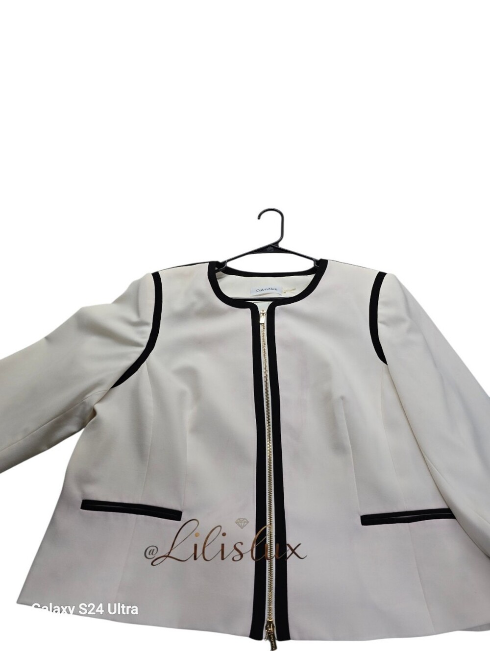 Calvin Klein collarless contrast-trim zip-front blazer in a women's plus size 18 - Picture 4 of 16